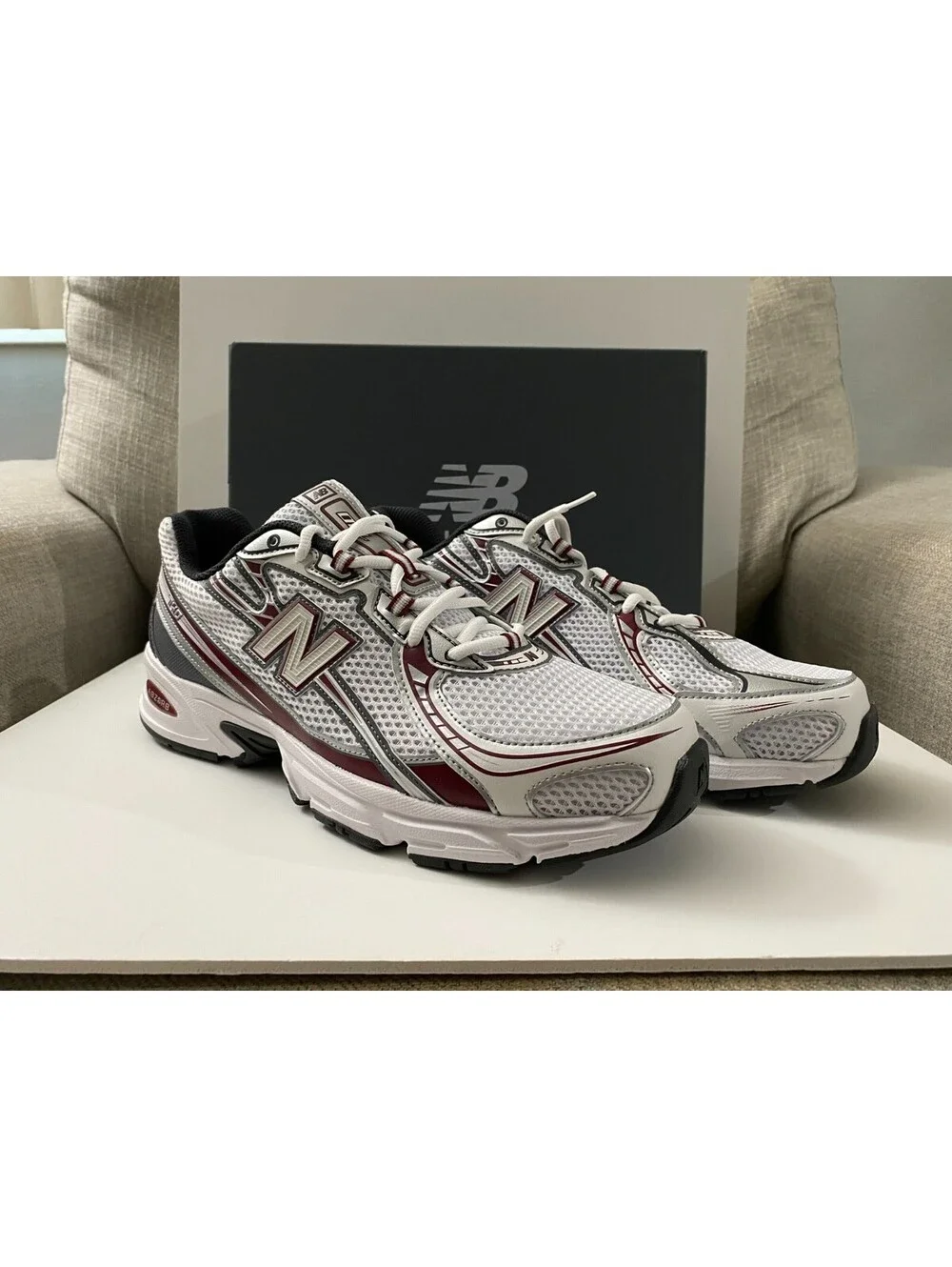 New Balance 740v2 U740RD2 Unisex Sneakers M9.5/W11 White Athletic Running Shoes